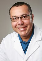 Ahmed Elsharkawi - Oberarzt der Klinik für Allgemein- und Viszeralchirurgie