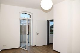 Wohnung 2. OG Hofseite mit Balkon "Wohnen am Gehege" (Foto: SHK) Wohnung 2. OG Hofseite mit Balkon "Wohnen am Gehege" (Foto: SHK)