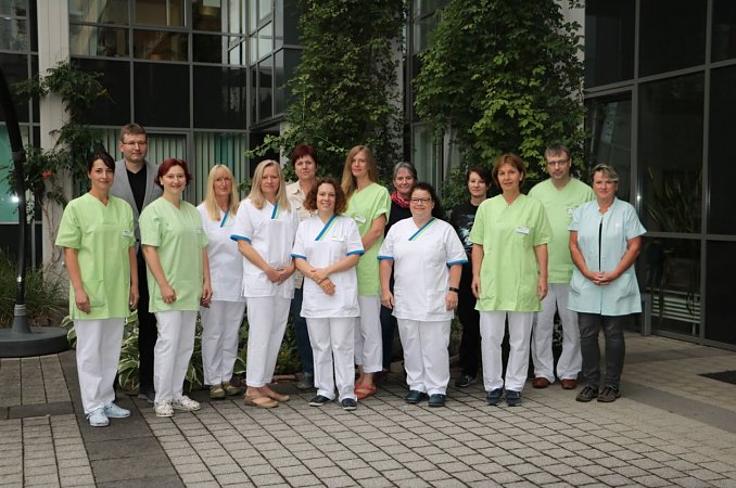 Das neue Team der Psychiatrischen Institutsambulanz f&uuml;r Kinder und Jugendliche (Foto: SHK)
